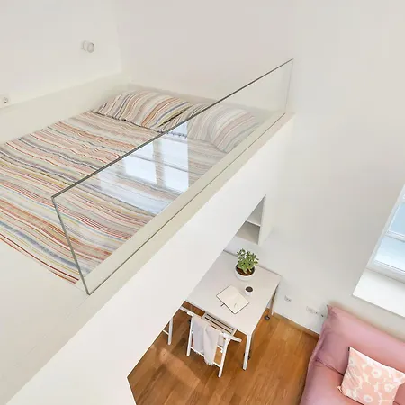 Modern In The Heart Of Old *