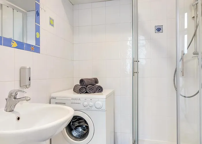 Modern In The Heart Of Old *