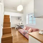 Modern In The Heart Of Old *